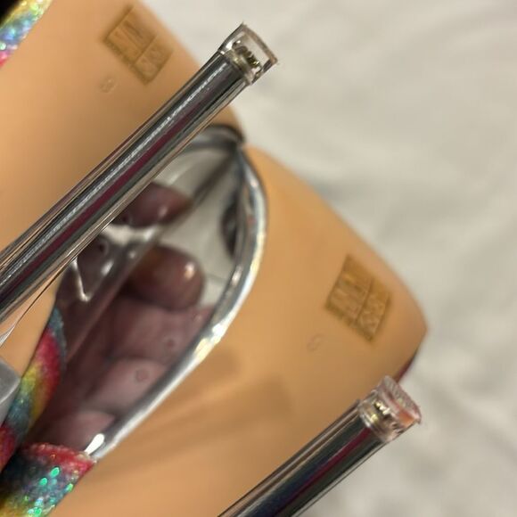 Reitoye Size 9 metallic rainbow colors sparkle metallic pointy toe heels - Picture 9 of 9